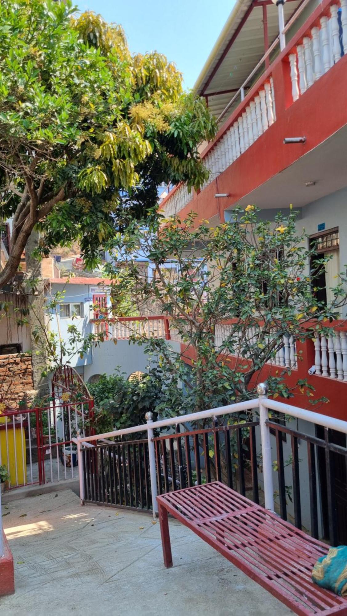Elephant Top Holiday Nepal, Homestay, Tansen Tānsen Exterior foto